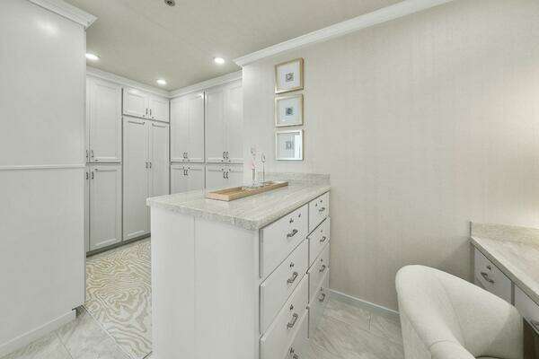 Breaux Brothers 120 GLV Yacht For Sale