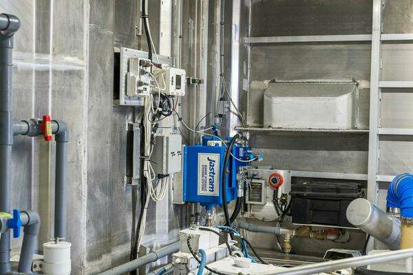 Breaux Brothers 120 GLV Yacht For Sale