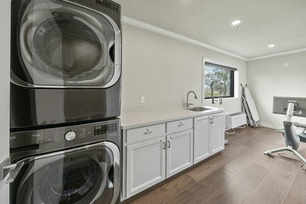 Shine Down 120ft Breaux Brothers Yacht For Sale