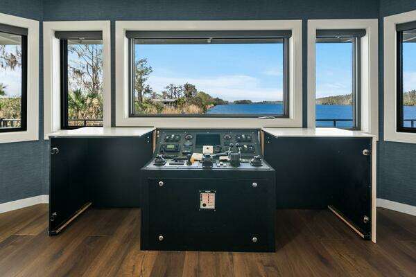 Breaux Brothers 120 GLV Yacht For Sale