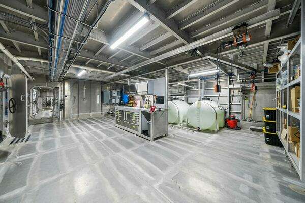 Breaux Brothers 120 GLV Yacht For Sale