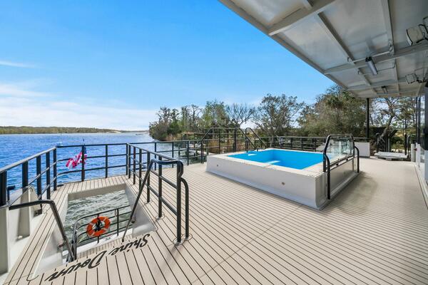 Shine Down 120ft Breaux Brothers Yacht For Sale