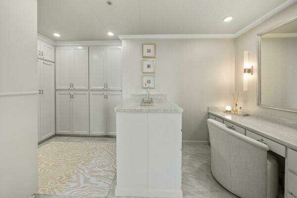 Breaux Brothers 120 GLV Yacht For Sale