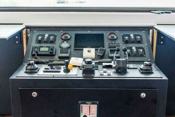 Breaux Brothers 120 GLV Yacht For Sale