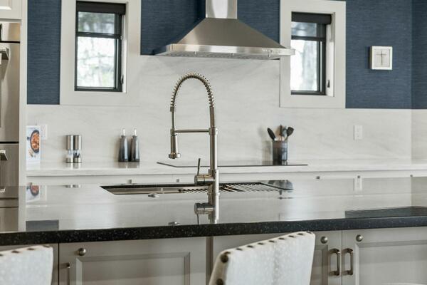 Shine Down 120ft Breaux Brothers Yacht For Sale