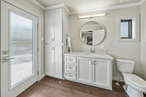 Shine Down 120ft Breaux Brothers Yacht For Sale