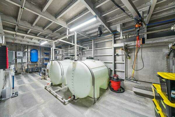 Breaux Brothers 120 GLV Yacht For Sale