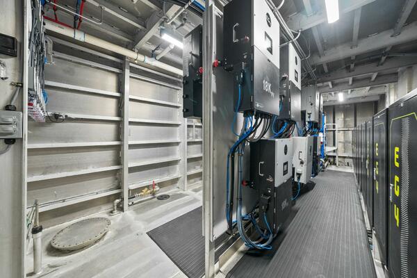 Shine Down 120ft Breaux Brothers Yacht For Sale