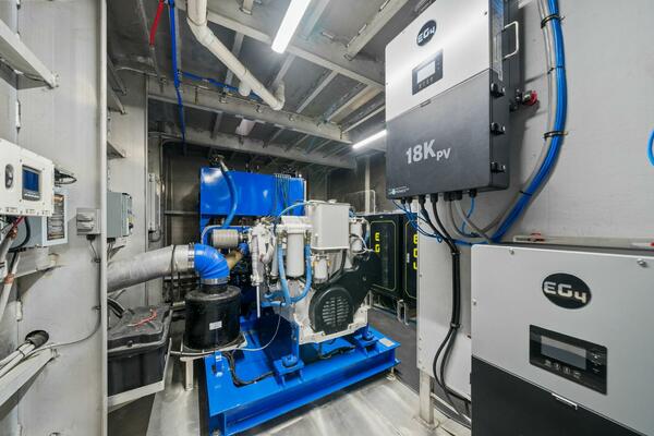 Shine Down 120ft Breaux Brothers Yacht For Sale