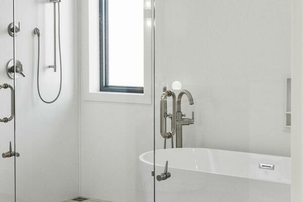 Shine Down 120ft Breaux Brothers Yacht For Sale