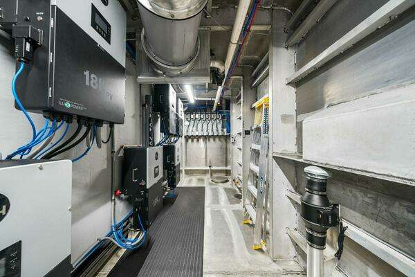 Breaux Brothers 120 GLV Yacht For Sale