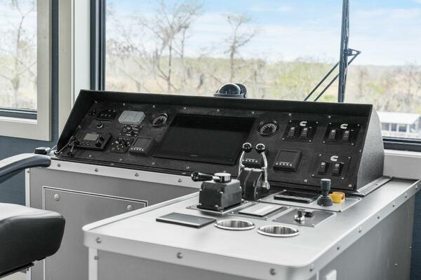 Shine Down 120ft Breaux Brothers Yacht For Sale