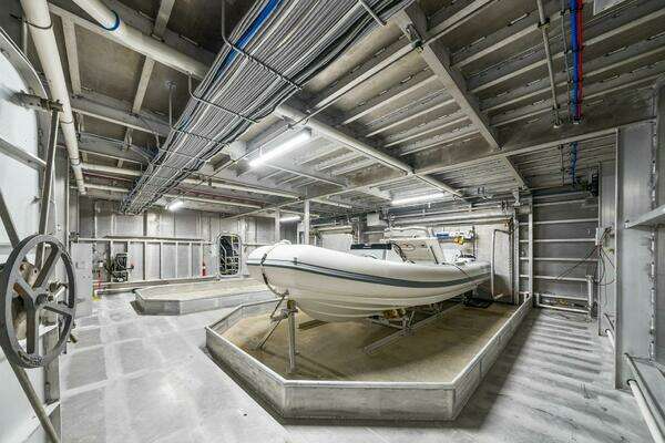Breaux Brothers 120 GLV Yacht For Sale