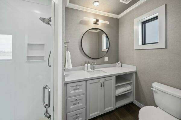 Breaux Brothers 120 GLV Yacht For Sale