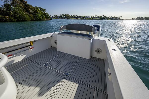 Wire We Here 33ft Albury Brothers Yacht For Sale