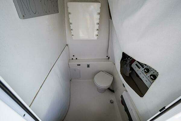 Albury Brothers 33 Yacht For Sale