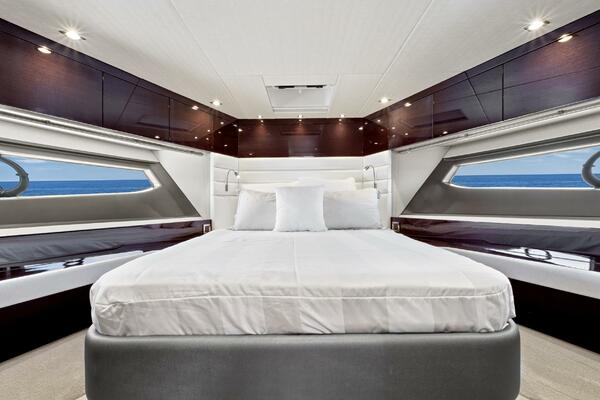 SMITTEN 66ft Sunseeker Yacht For Sale