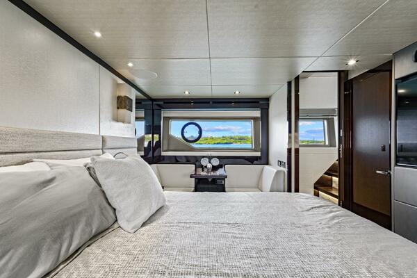 SMITTEN 66ft Sunseeker Yacht For Sale