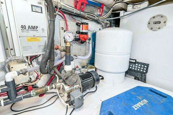 Ocean Yachts Super Sport Yacht For Sale