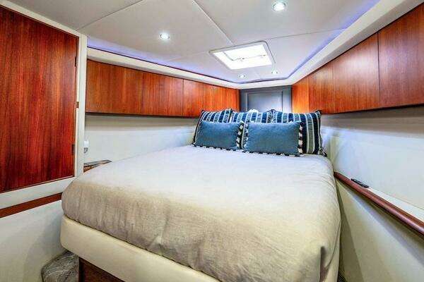 Ocean Yachts Super Sport Yacht For Sale