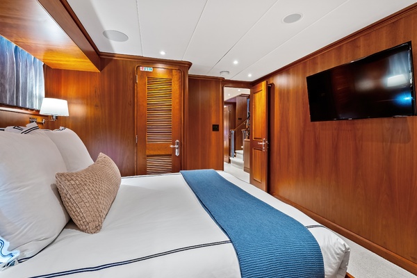 1998Burger 107 ft Raised Pilothouse   SILVER SEAS
