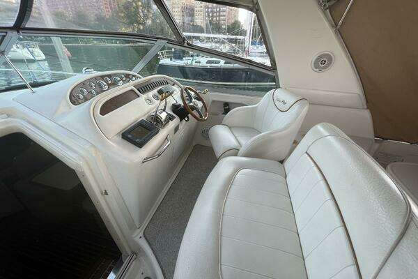 1999 Sea Ray 31
