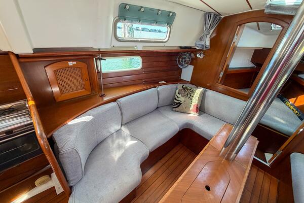 Lusca 36ft Beneteau Yacht For Sale