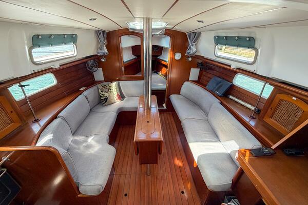 Lusca 36ft Beneteau Yacht For Sale