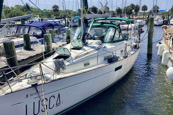 36-ft-Beneteau-1998-36 CC-Lusca South Pasadena Florida United States  yacht for sale