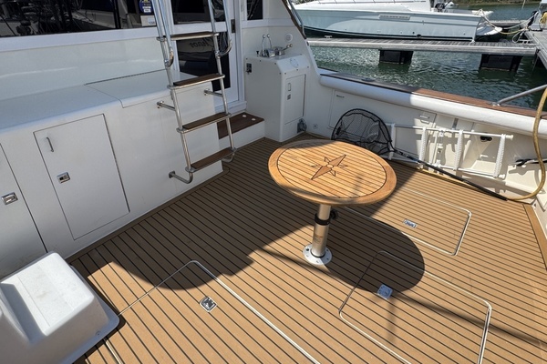 Photo of the 1988 Ocean Yachts 44 SS "Argo"