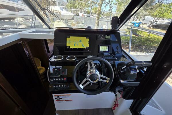 34ft Jeanneau Yacht For Sale