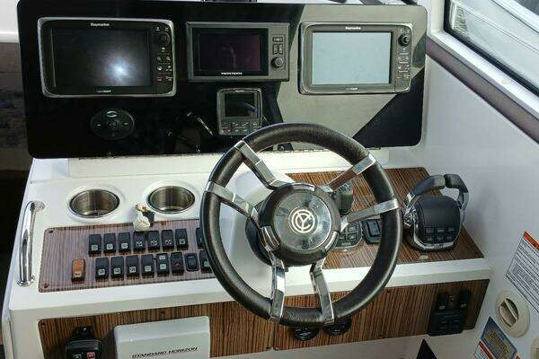 2014 Cruisers Yachts 41