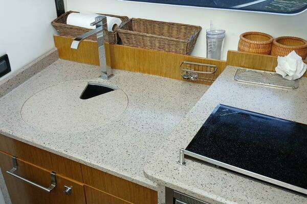 Cruisers Yachts  Yacht For Sale