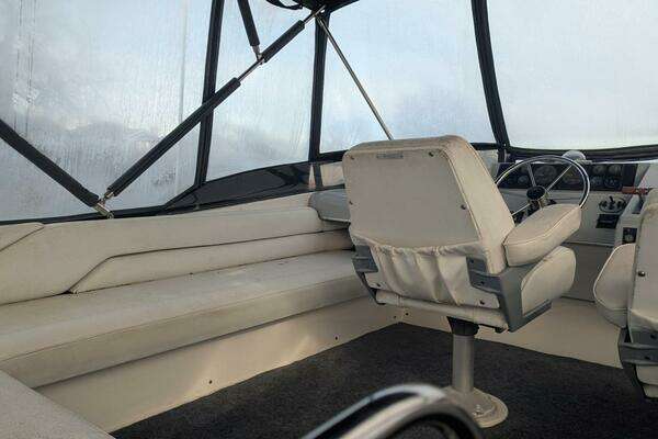 Photo of the 1991 Bayliner 4388 Motoryacht