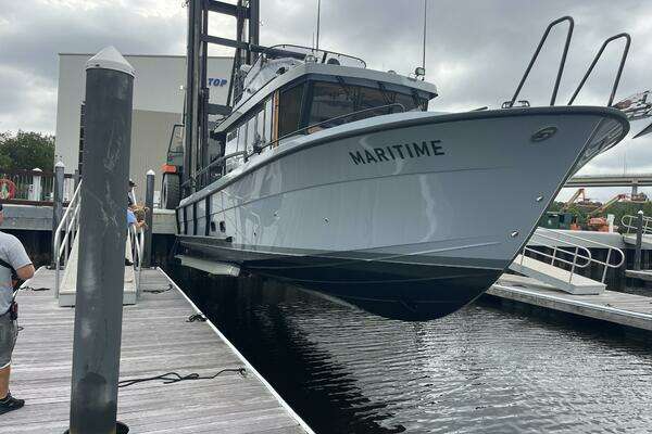 Targa 37 Flybridge Yacht For Sale