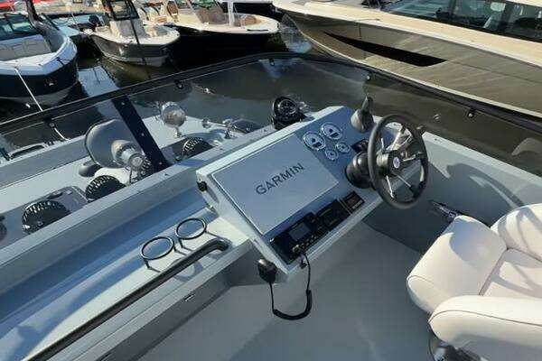 Targa 37 Flybridge Yacht For Sale