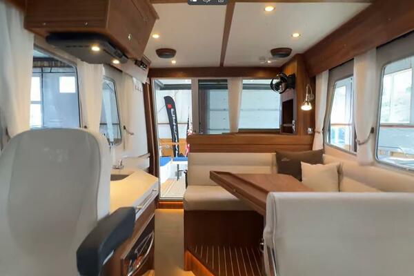 MARITIME 40ft Targa Yacht For Sale