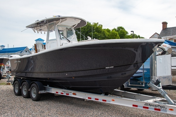28-ft-Regulator-2027-28-In Stock-Hampton Virginia United States yacht for sale
