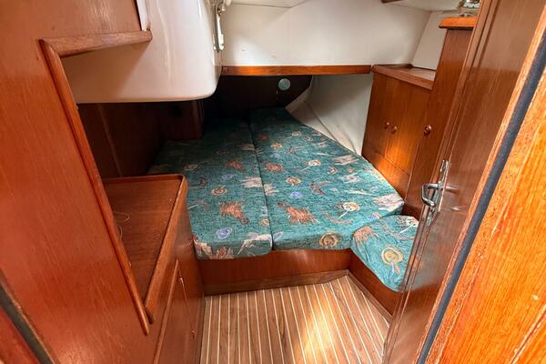 Serenity 50ft Jeanneau Yacht For Sale