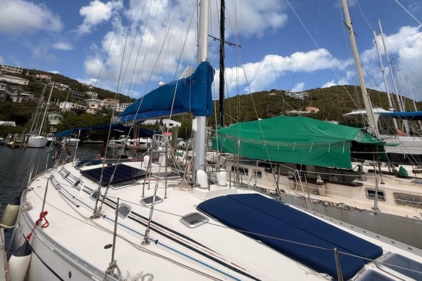 Serenity 50ft Jeanneau Yacht For Sale