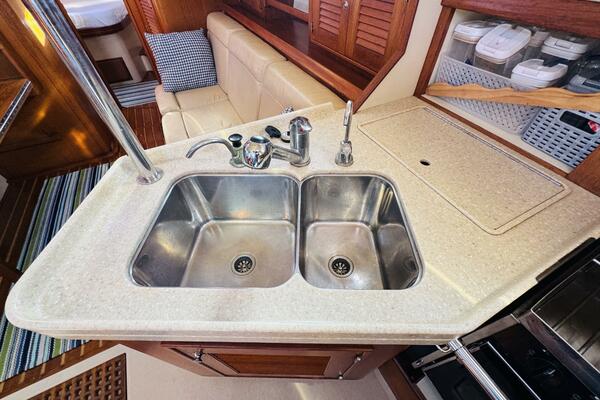 Journey rsquo s End 37ft Island Packet Yacht For Sale