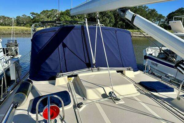 Island Packet 440 Yacht For Sale