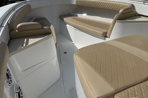 41ft HCB Yacht For Sale