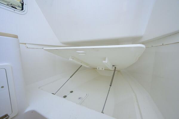 SPRINKLES 41ft HCB Yacht For Sale