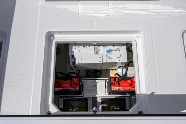 SPRINKLES 41ft HCB Yacht For Sale