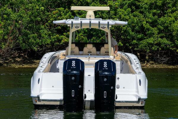 SPRINKLES 41ft HCB Yacht For Sale