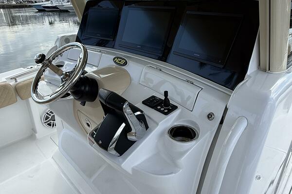 41ft HCB Yacht For Sale