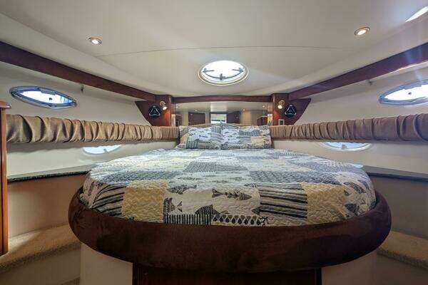Meridian  Yacht For Sale