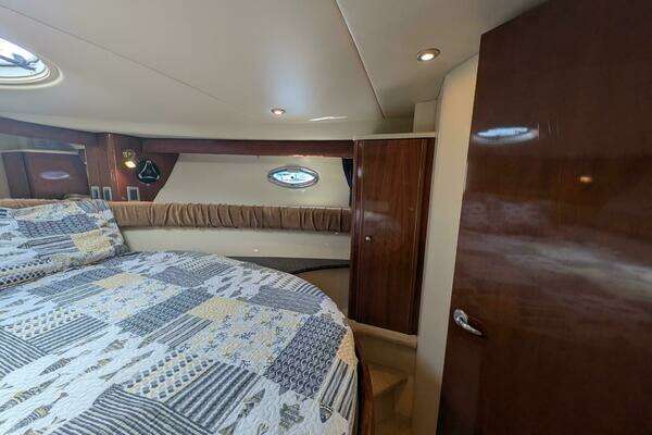 Meridian  Yacht For Sale