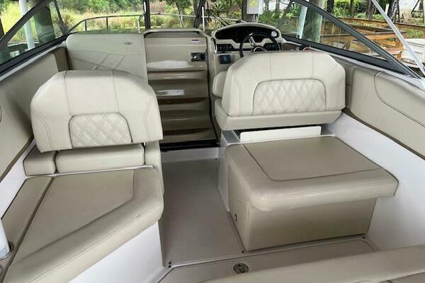 26ft Regal Yacht For Sale